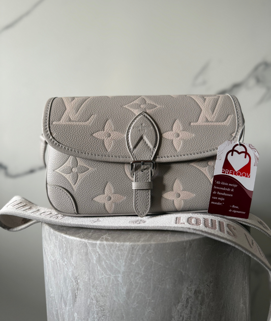 Louis Vuitton Diane Brume